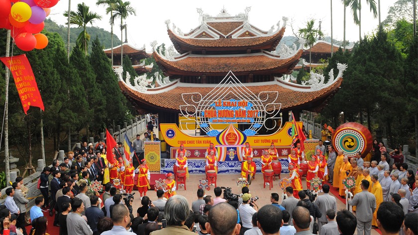 The Perfume Pagoda Festival